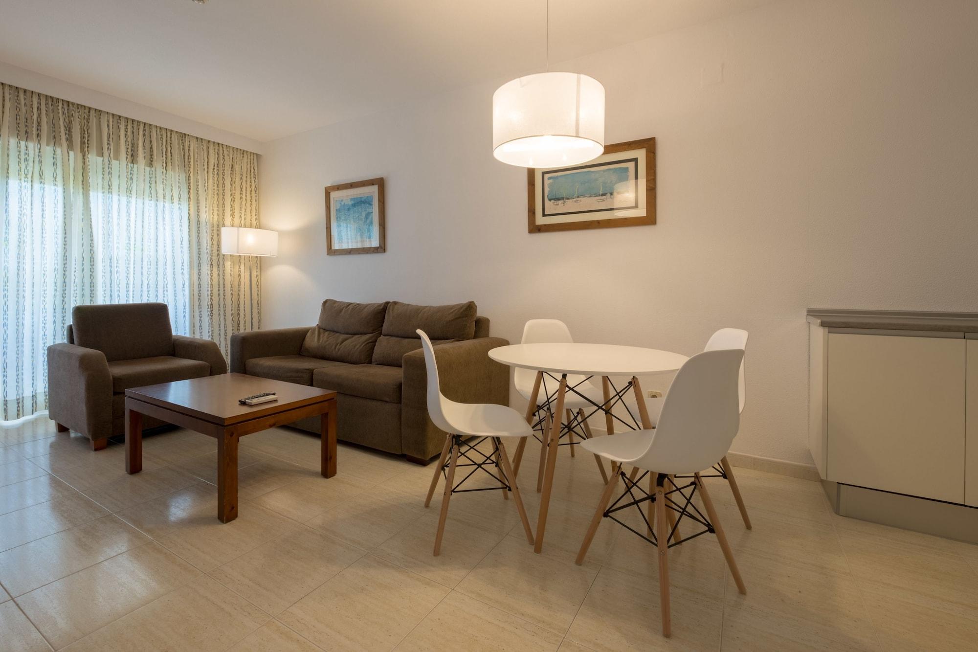 Aparthotel Las Dunas ชิกลานา เด ลา ฟรอนเตรา ภายนอก รูปภาพ