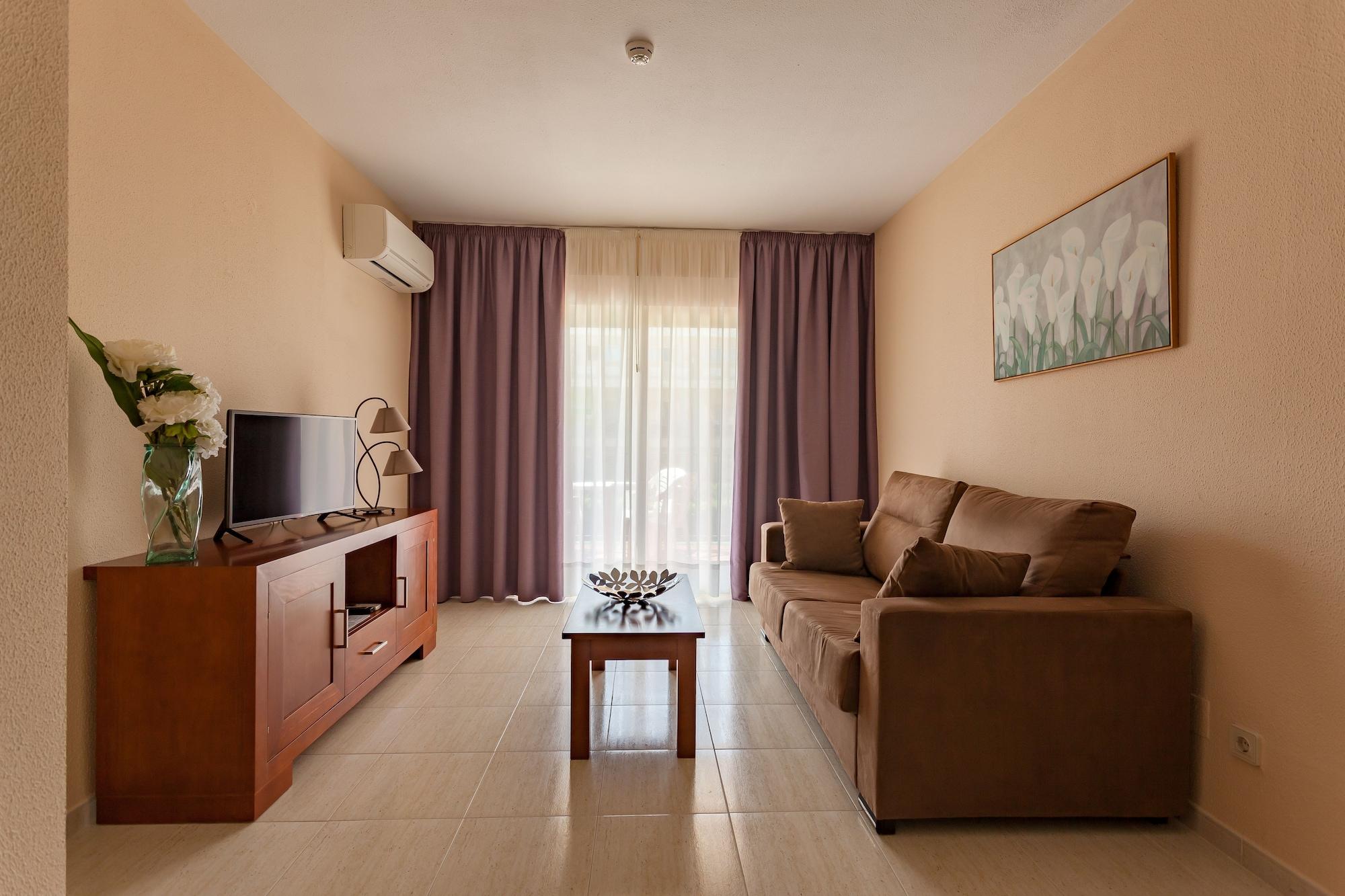 Aparthotel Las Dunas ชิกลานา เด ลา ฟรอนเตรา ภายนอก รูปภาพ